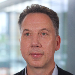 Andrew Ustianowski, MD